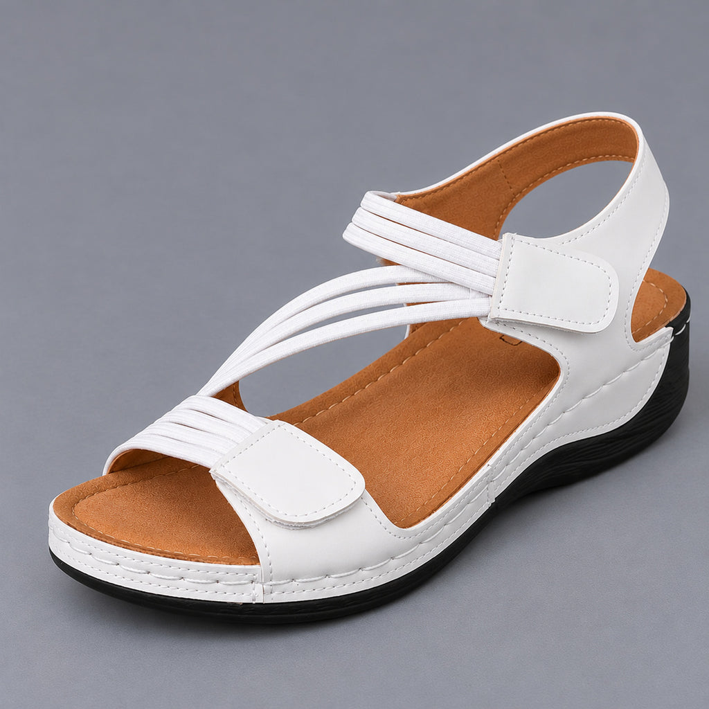 Comfort wedge sandal in white