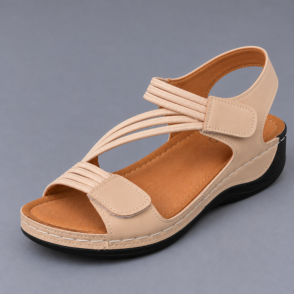 Comfort wedge sandal in beige