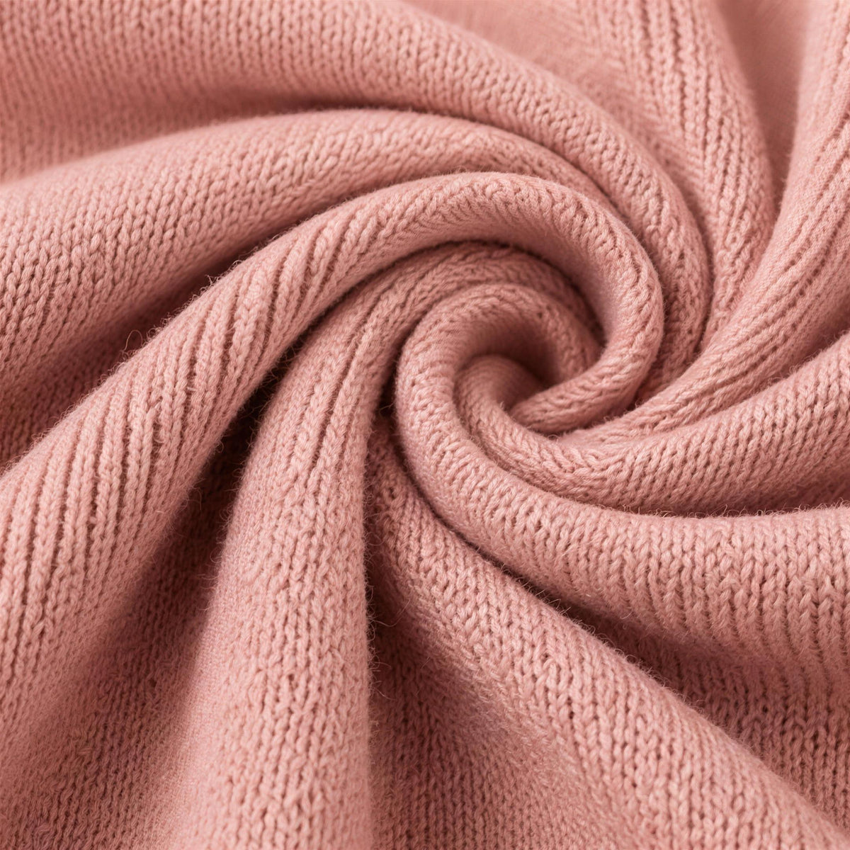 Close-up of the fine-ribbed knit